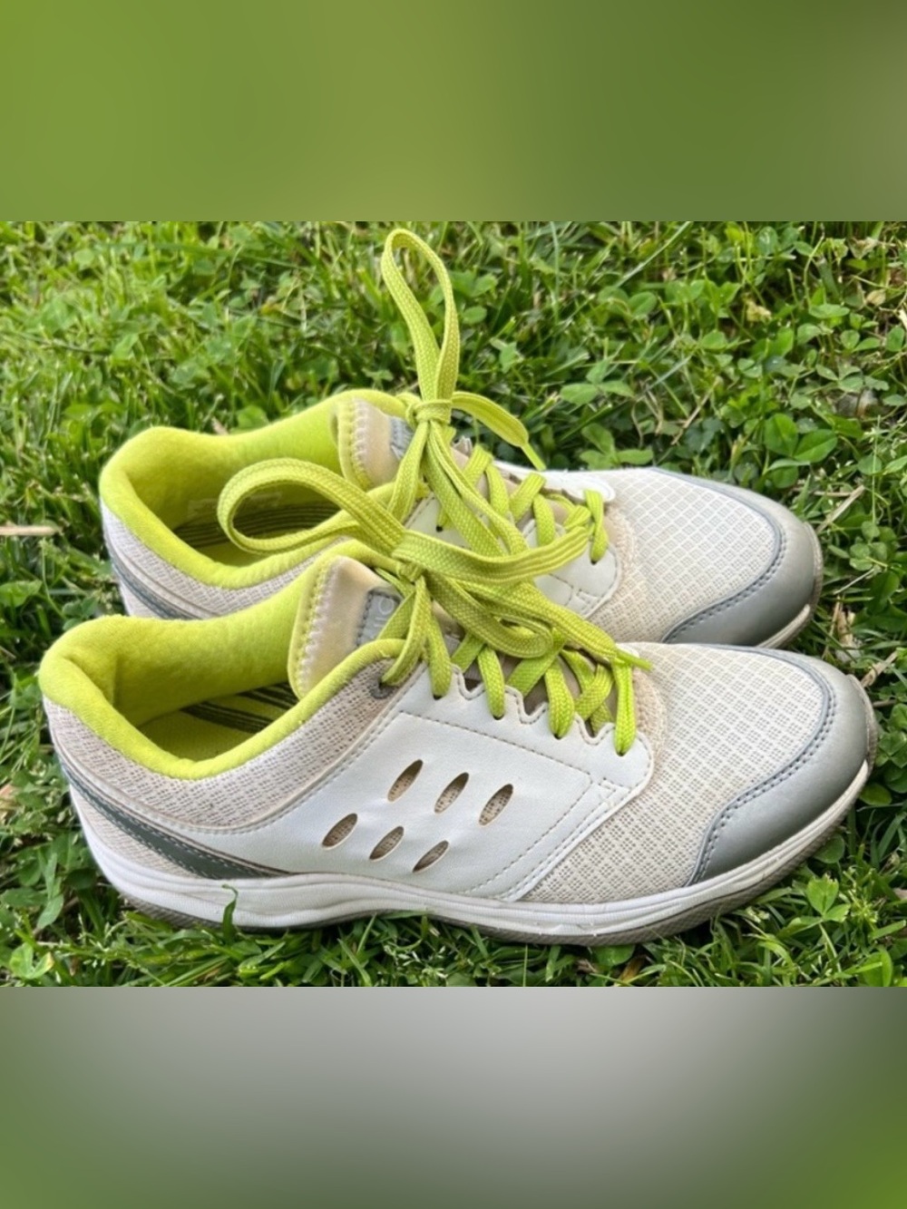 Vionic‎ Venture Comfort Walking Shoes 6.5